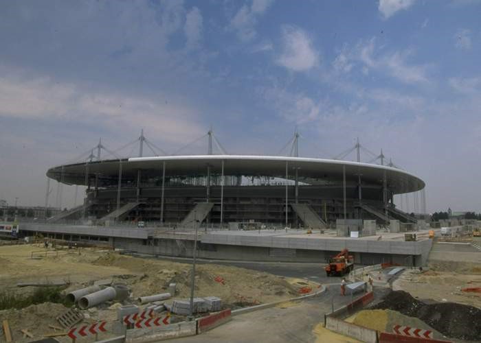 Projection « Grande et petites histoires du Stade de France » en présence de Marie- Monique Robin