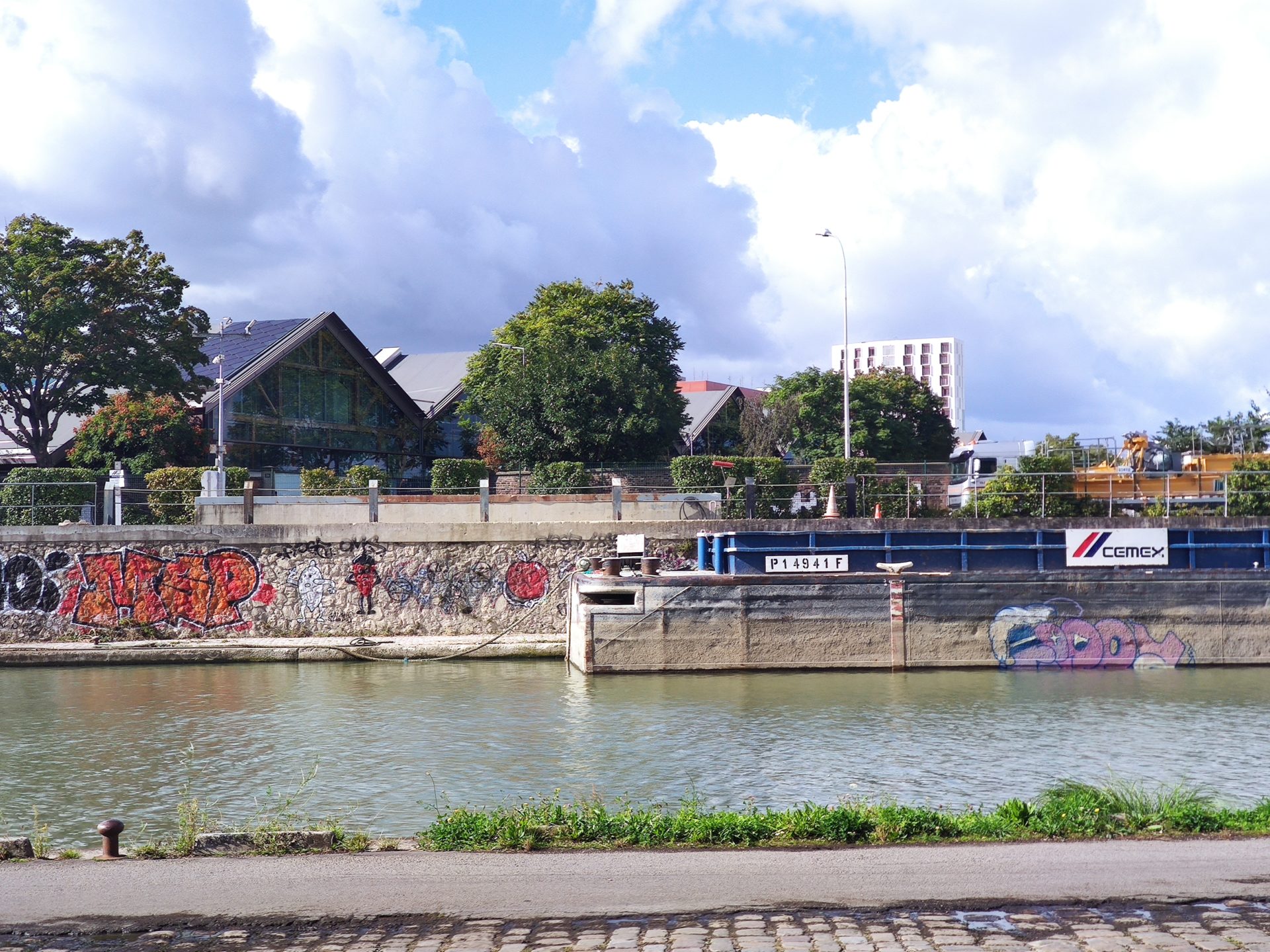 Bord du Canal St Gobain