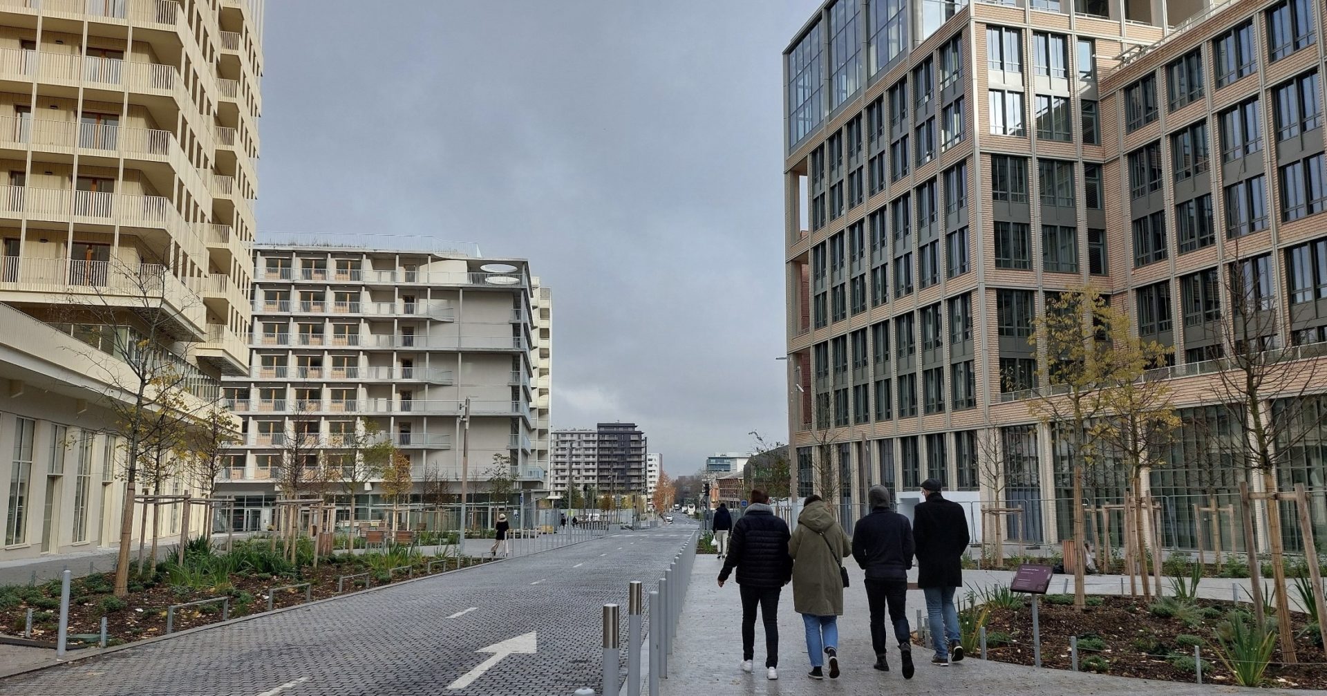 2024 12 Immeuble axe Passerelle ISD
